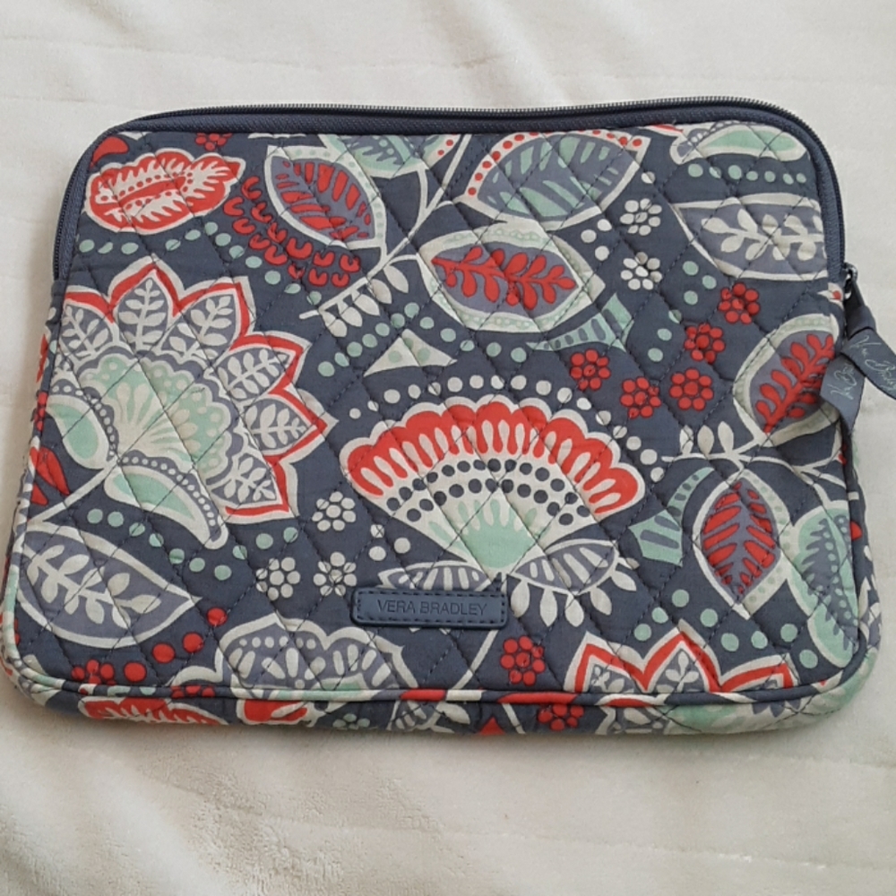 Vera Bradley makeup bag